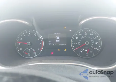 2019 Kia Optima Lx/S z USA, uszkodzony, nr VIN 5XXGT4L36KG297828